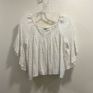 White on or off shoulder top